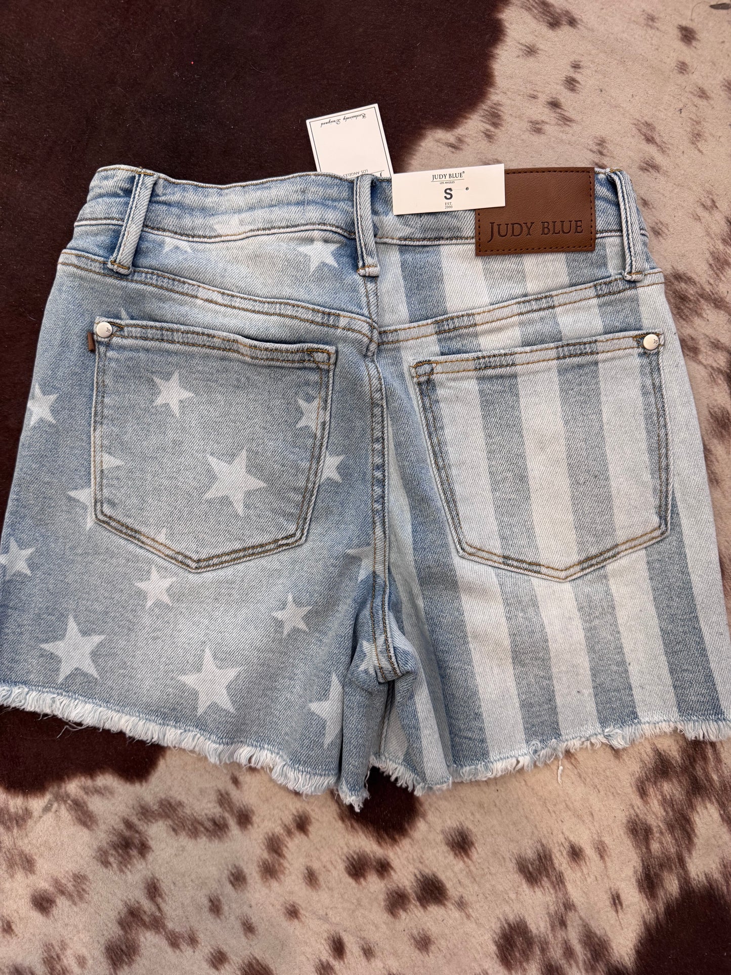 Judy Blue MR Star & Stripe Bleach Shorts