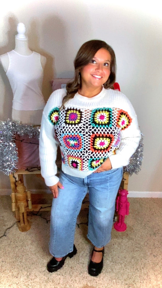 Judy Blue Mid Rise Crop w/Vintage Pockets