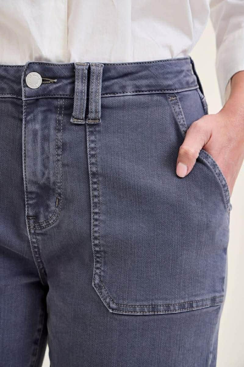 Judy Blue High Waist Aurora Weekender Jogger Jeans – Vintage Indigo Style JB881194 - TheRusticAttic