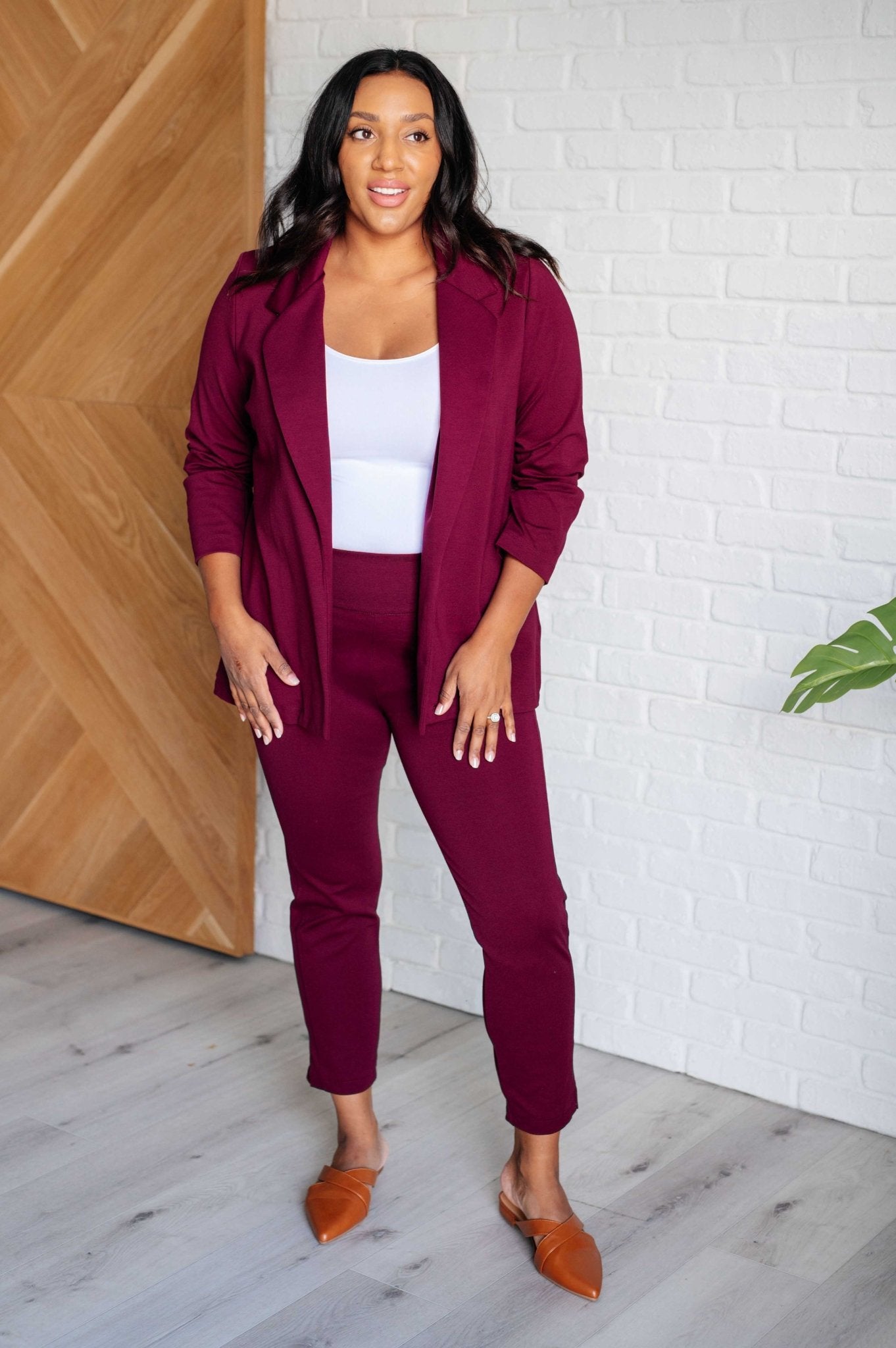 Magic Ankle Crop Skinny Pants in Wine - TheRusticAttic